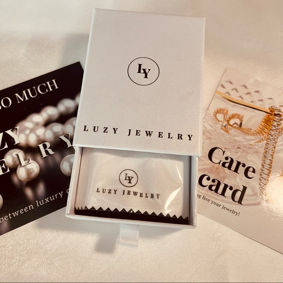 18K Iced Yellow Gold Diamond CZ Baguette Cut Open Ring Design - Picture 14 of 14